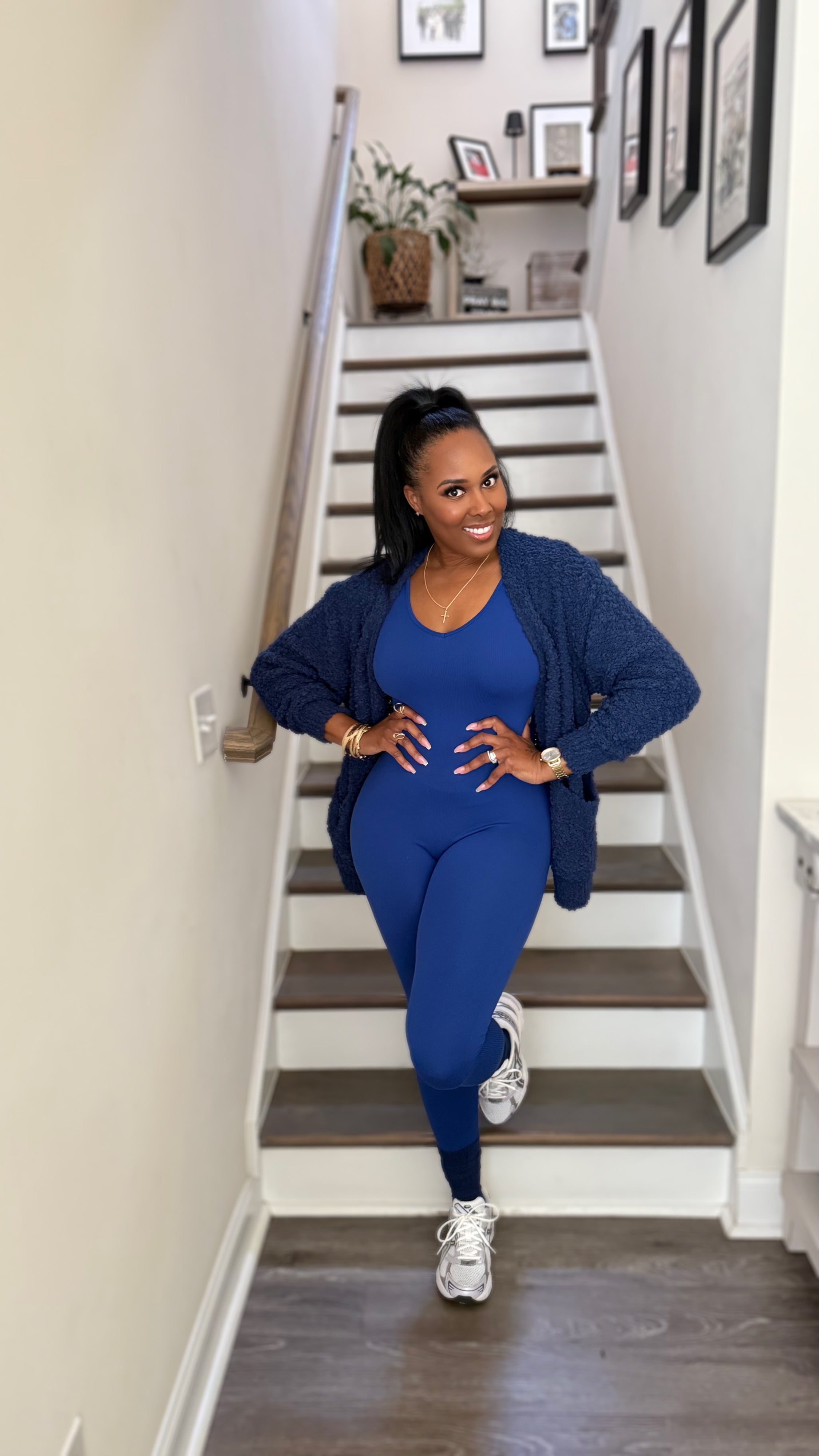 The Layover 3pc Set- Navy Blue (Includes Slouch Socks)