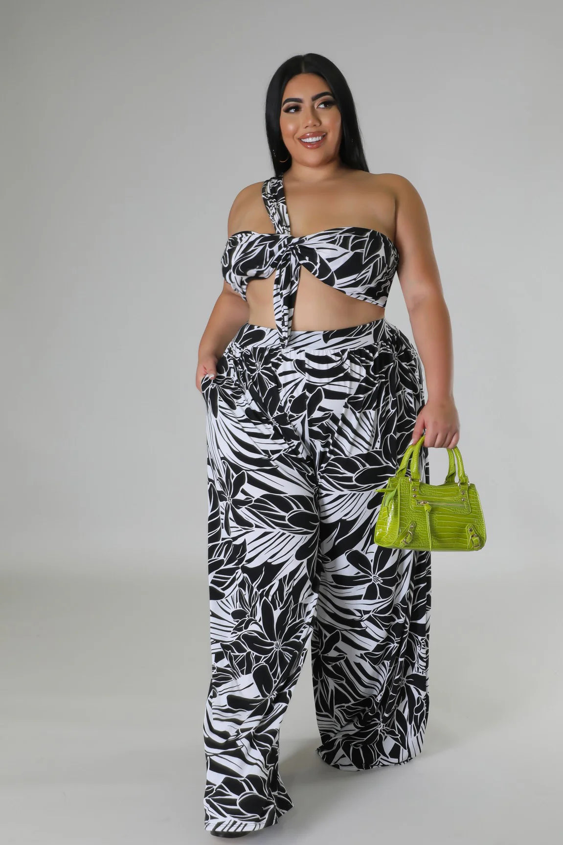 Curvy Lilly Pant Set
