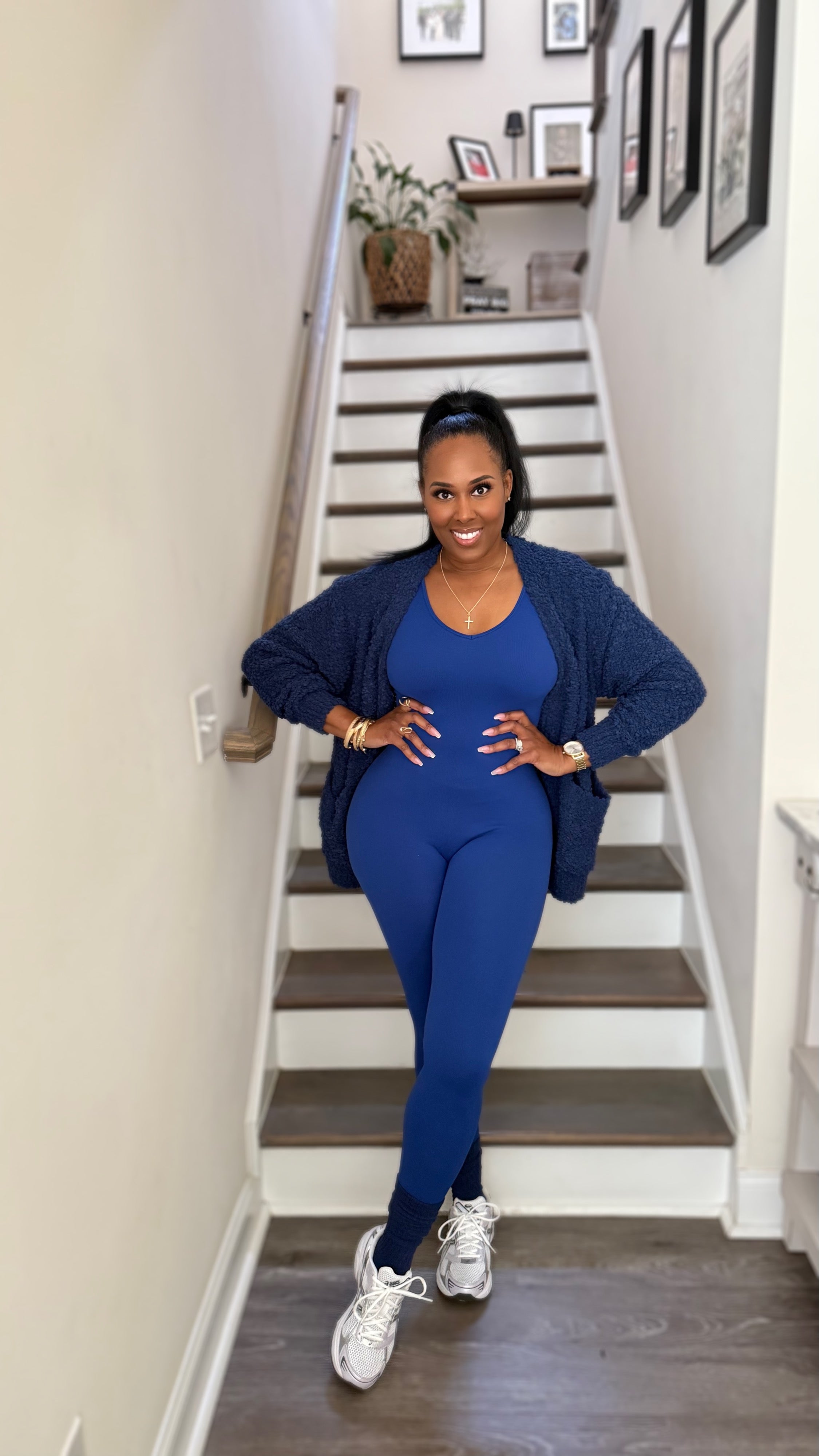 The Layover 3pc Set- Navy Blue (Includes Slouch Socks)