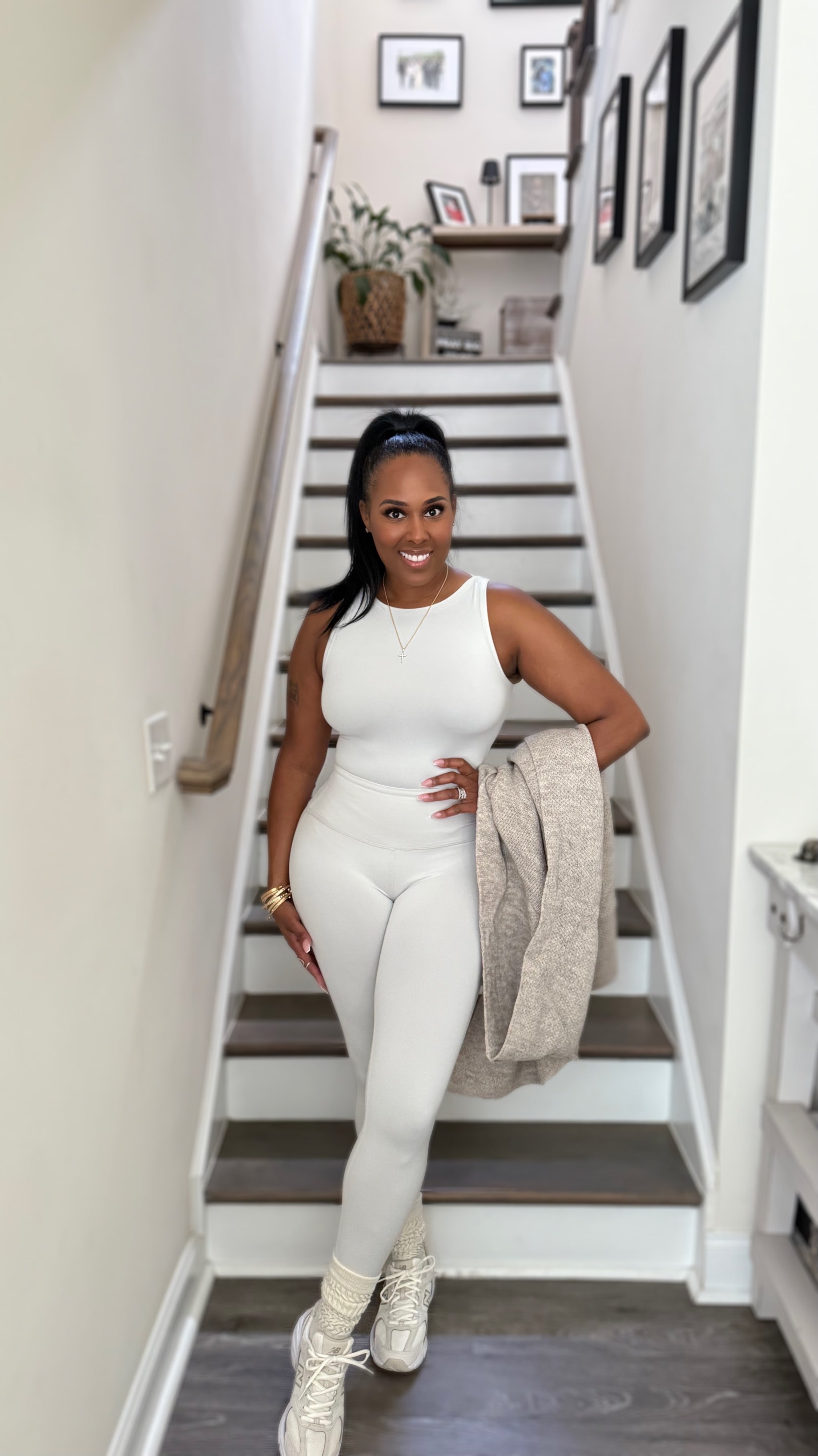 Bougie Departure 4pc Set- Latte (Includes Slouch Socks)